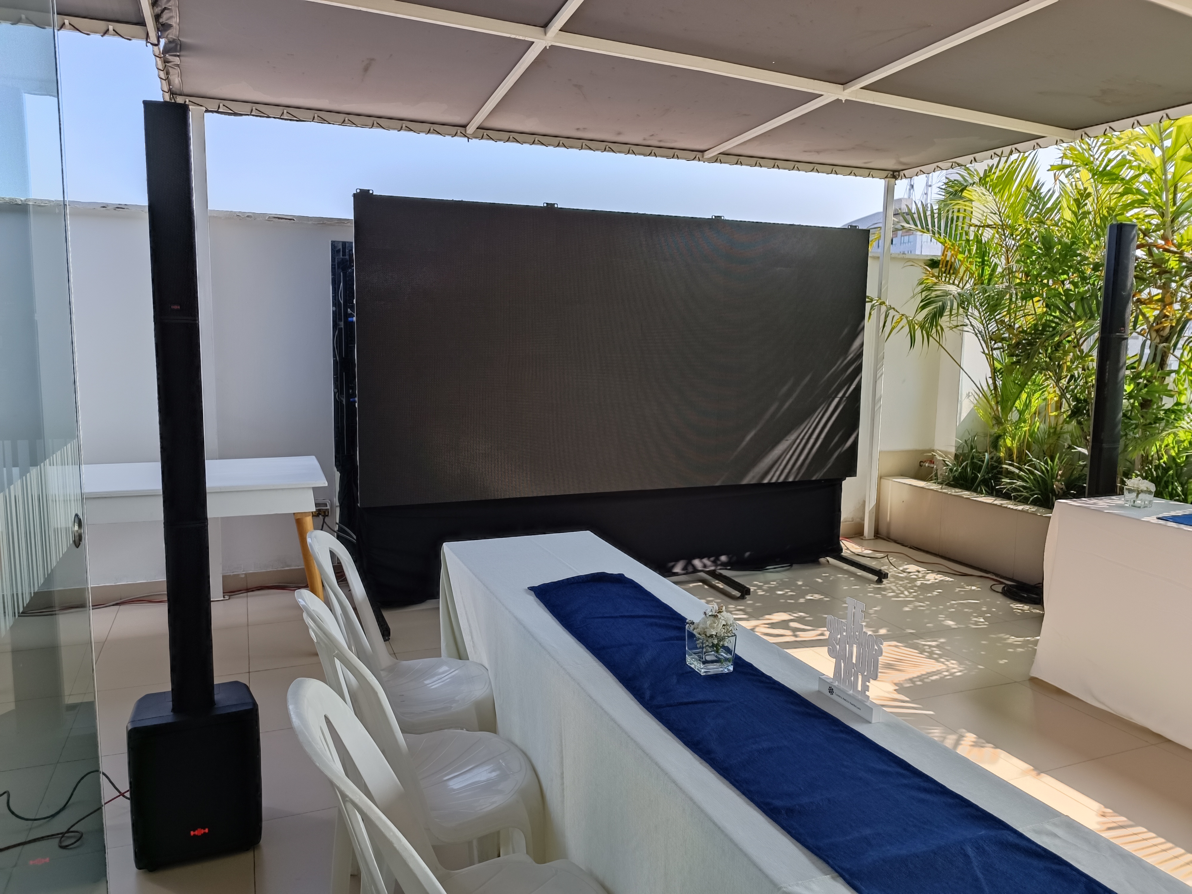 Alquiler de Pantallas Gigantes LED para interiores